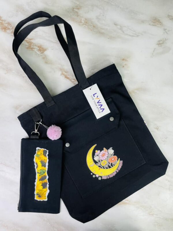 Lyvaa Premium Pocket Tote Bag Primary Image